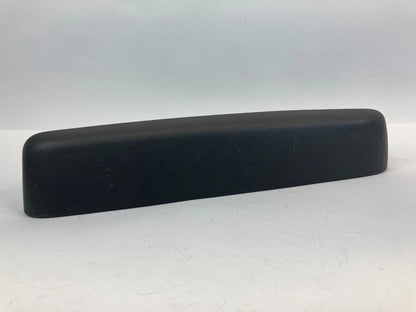 06 07 PONTIAC TORRENT FRONT RIGHT SIDE INNER TRIM DOOR ARMREST ARM REST PANEL