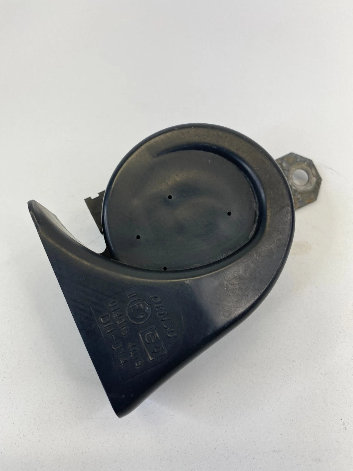1999-2003 LEXUS RX300 RX 300 LOW TONE HORN ALARM SIREN 86520-48010 OEM