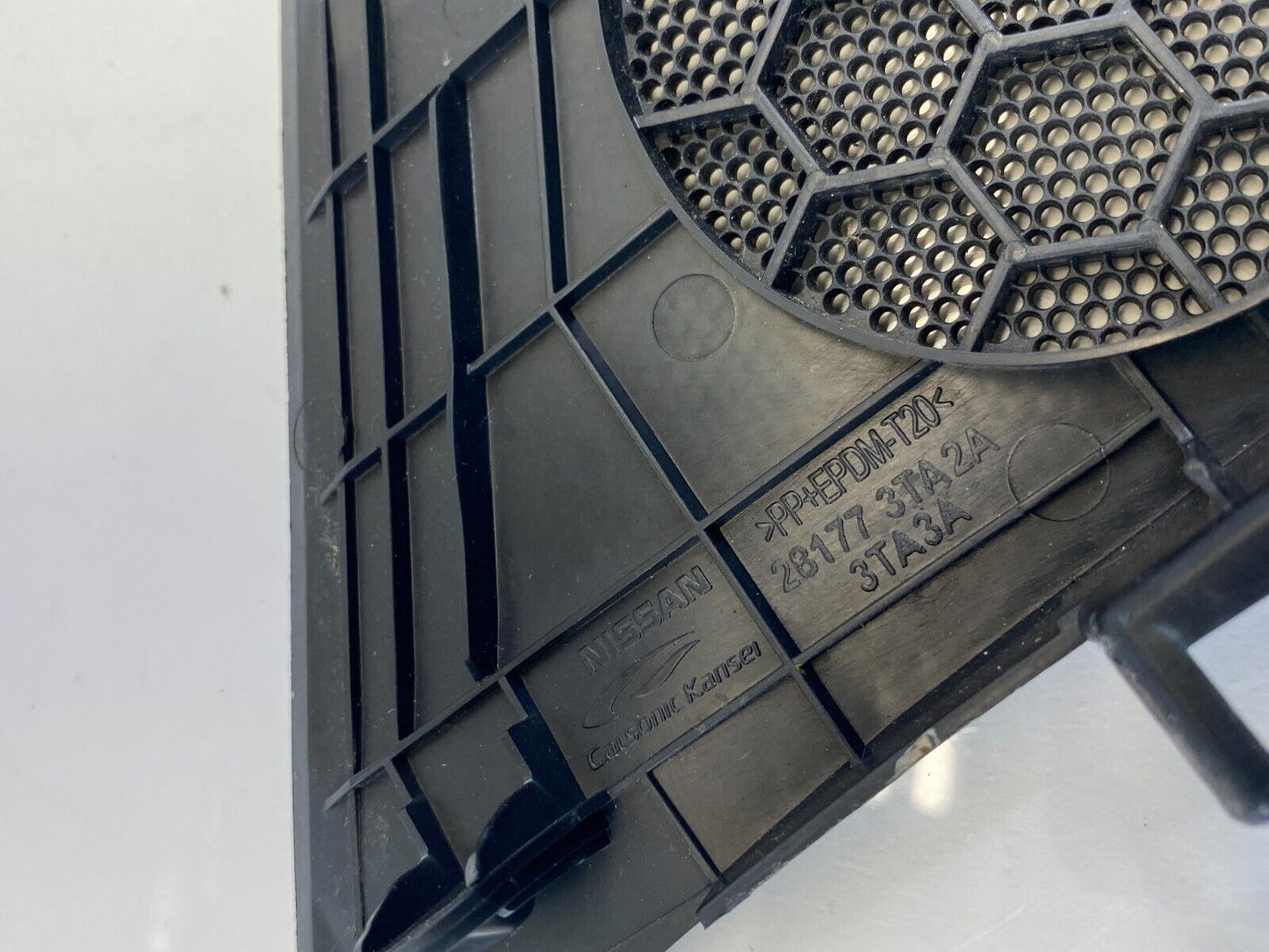 2013-2018 Nissan Altima Dash Left Driver Speaker Cover Grille Trim Panel OEM