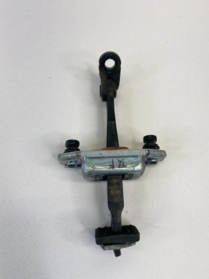 2006-2011 KIA RIO RIO5 HATCHBACK FRONT RIGHT PASSENGER DOOR CHECK STOPPER DETENT