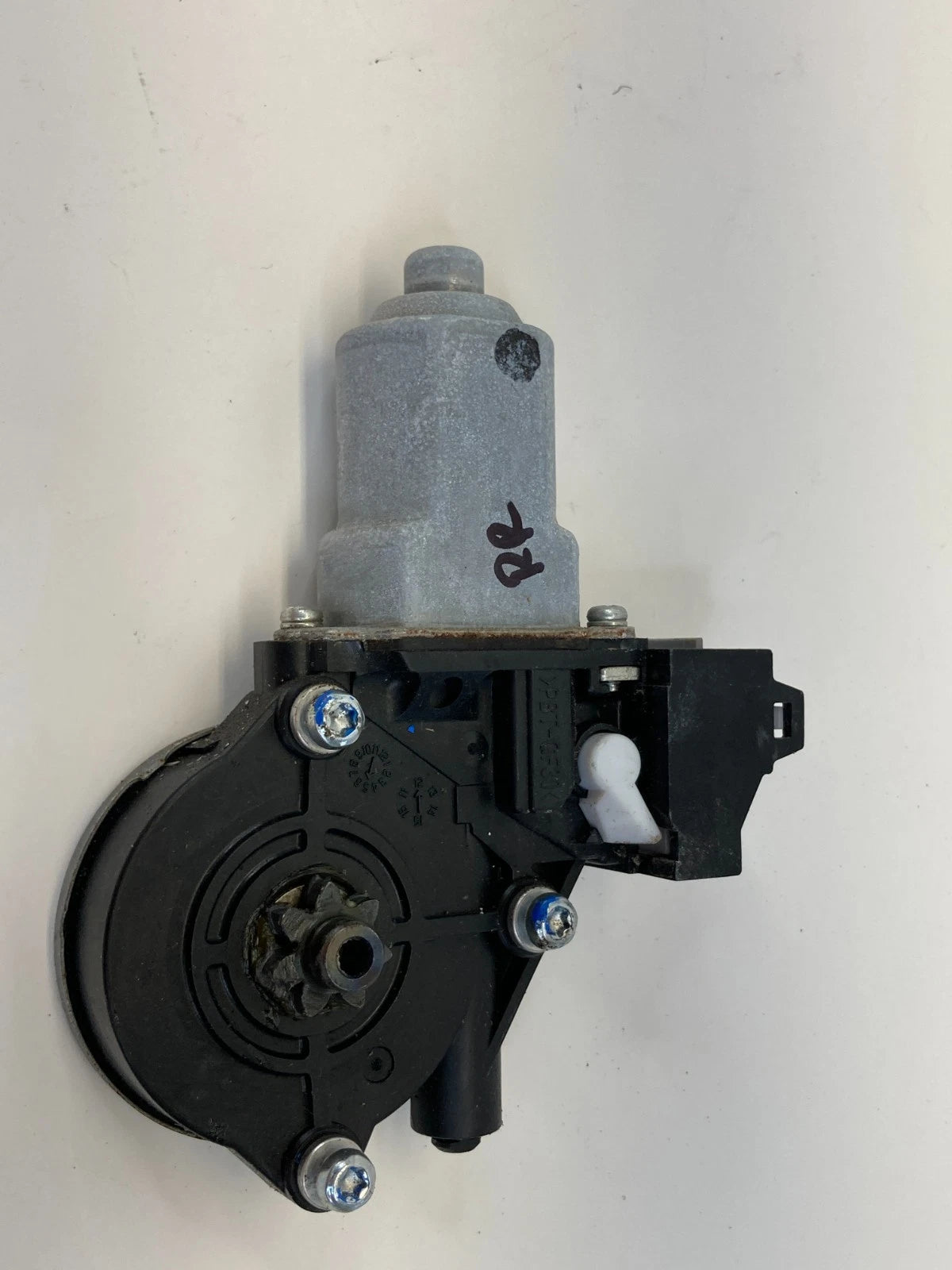 2013-2018 Nissan Altima Rear Right Side Door Window Motor 82730-3TA1A OEM