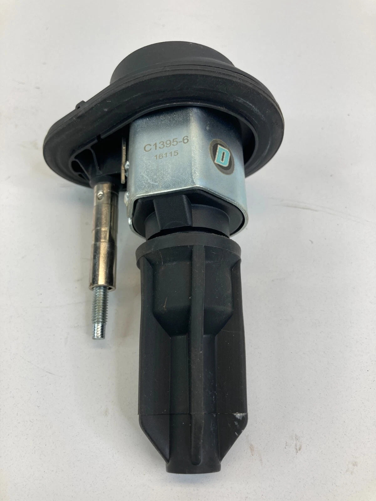 2002-2005 GMC ENVOY 4.2L IGNITION COIL MODULE FRONT UNIT OEM FACTORY C1395616115