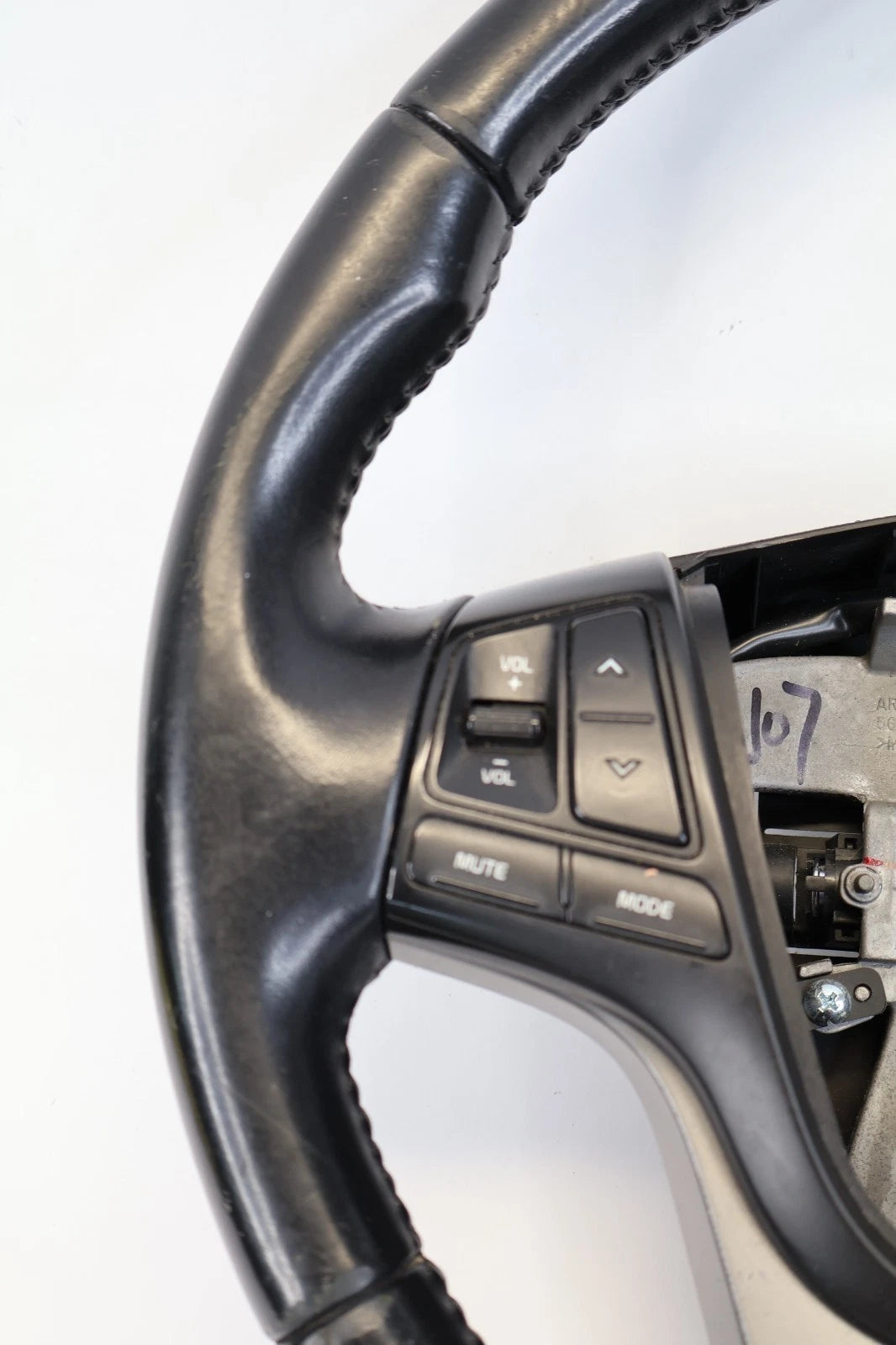 2014 2015 KIA SORENTO STEERING WHEEL W/ CRUISE & AUDIO CONTROL SWITCHES OEM