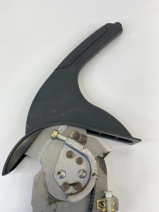 2005-2010 KIA SPORTAGE CONSOLE PARKING EMERGENCY BRAKE HANDLE LEVER ASSEMBLY OEM