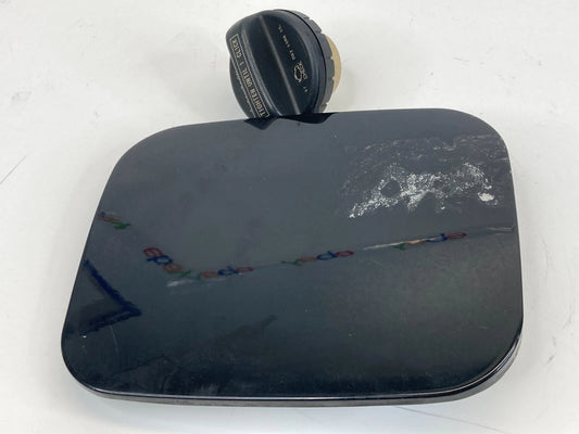 2007-2011 TOYOTA CAMRY FUEL FILLER DOOR GAS TANK LID FLAP COVER WITH GAS CAP OEM