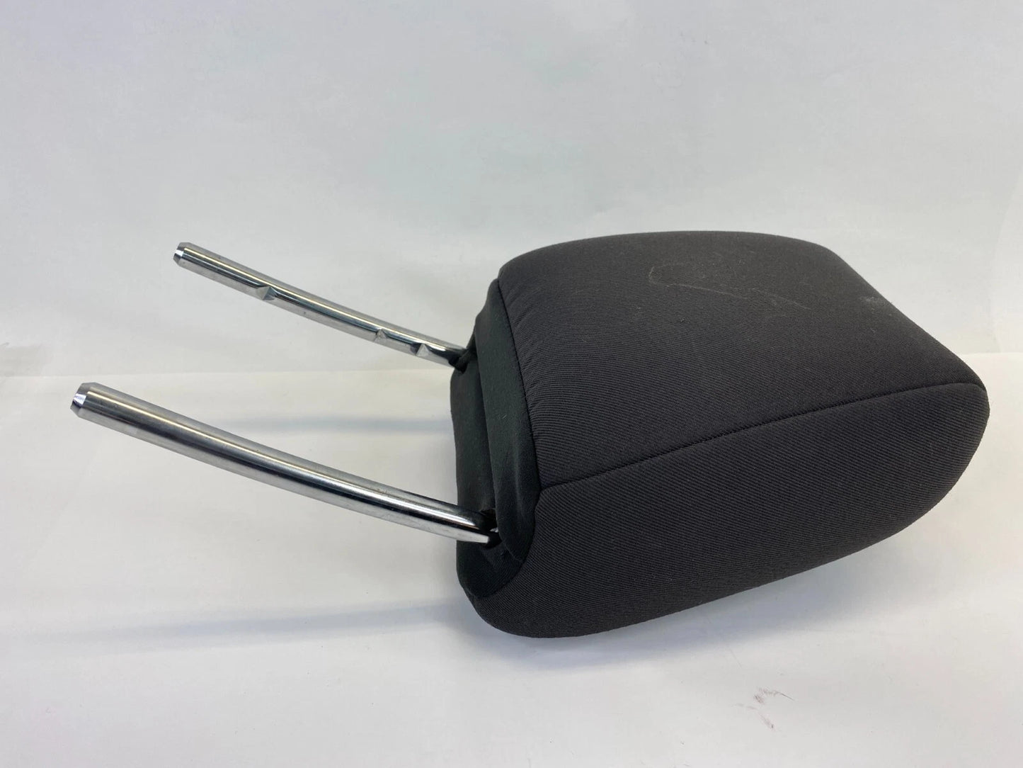 2014-2019 FORD FIESTA FRONT LEFT DRIVER SIDE SEAT HEADREST HEAD REST OEM