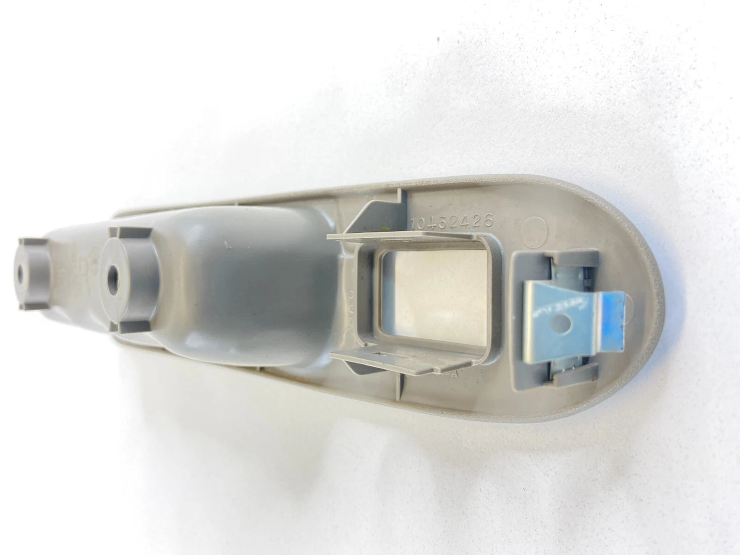 2000-2005 CHEVROLET IMPALA REAR RIGHT DOOR WINDOW SWITCH COVER BEZEL 10432426