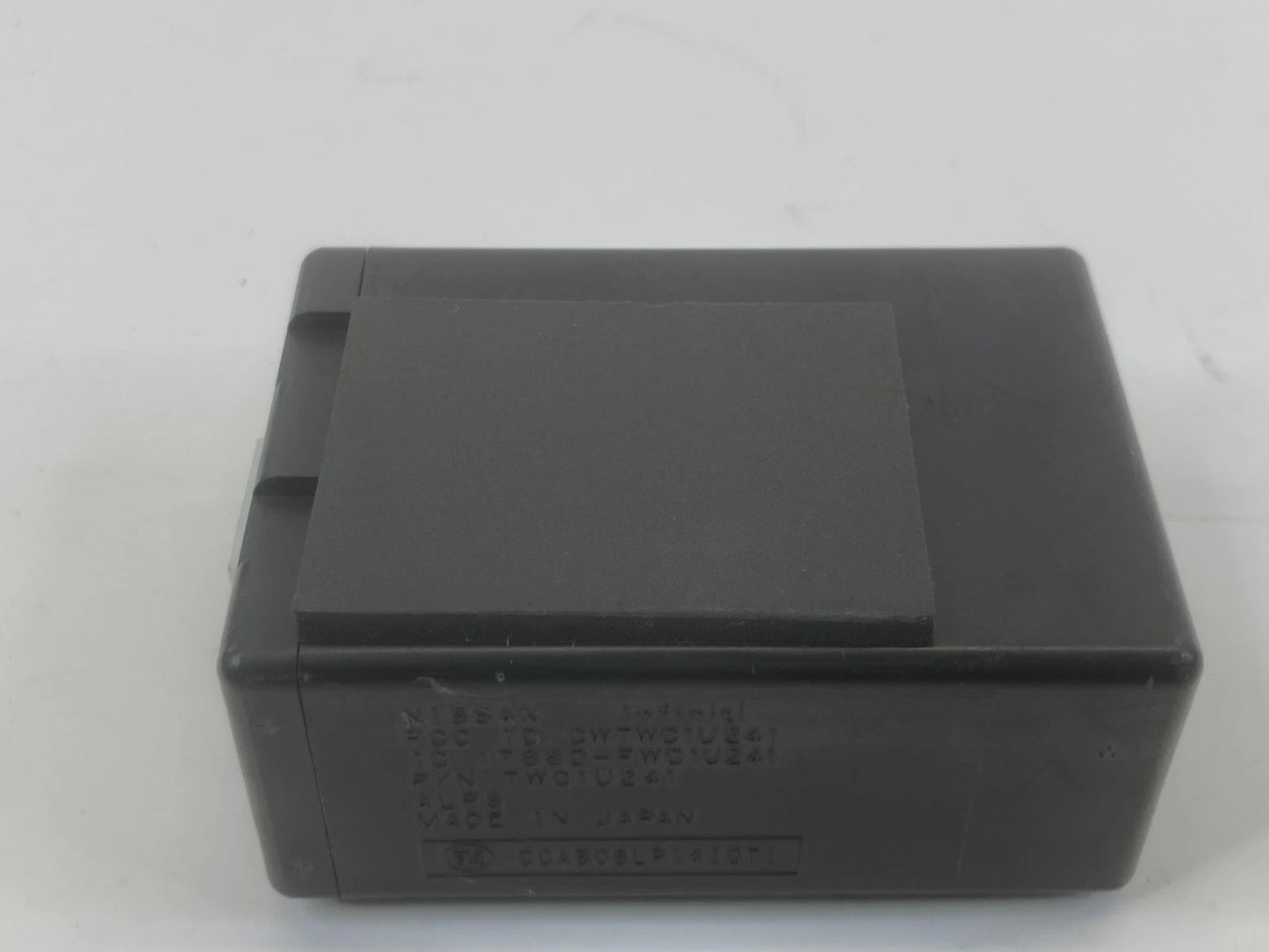 08-13 INFINITI G37 SEDAN KEYLESS ENTRY REMOTE CONTROL MODULE UNIT OEM TWC1U241