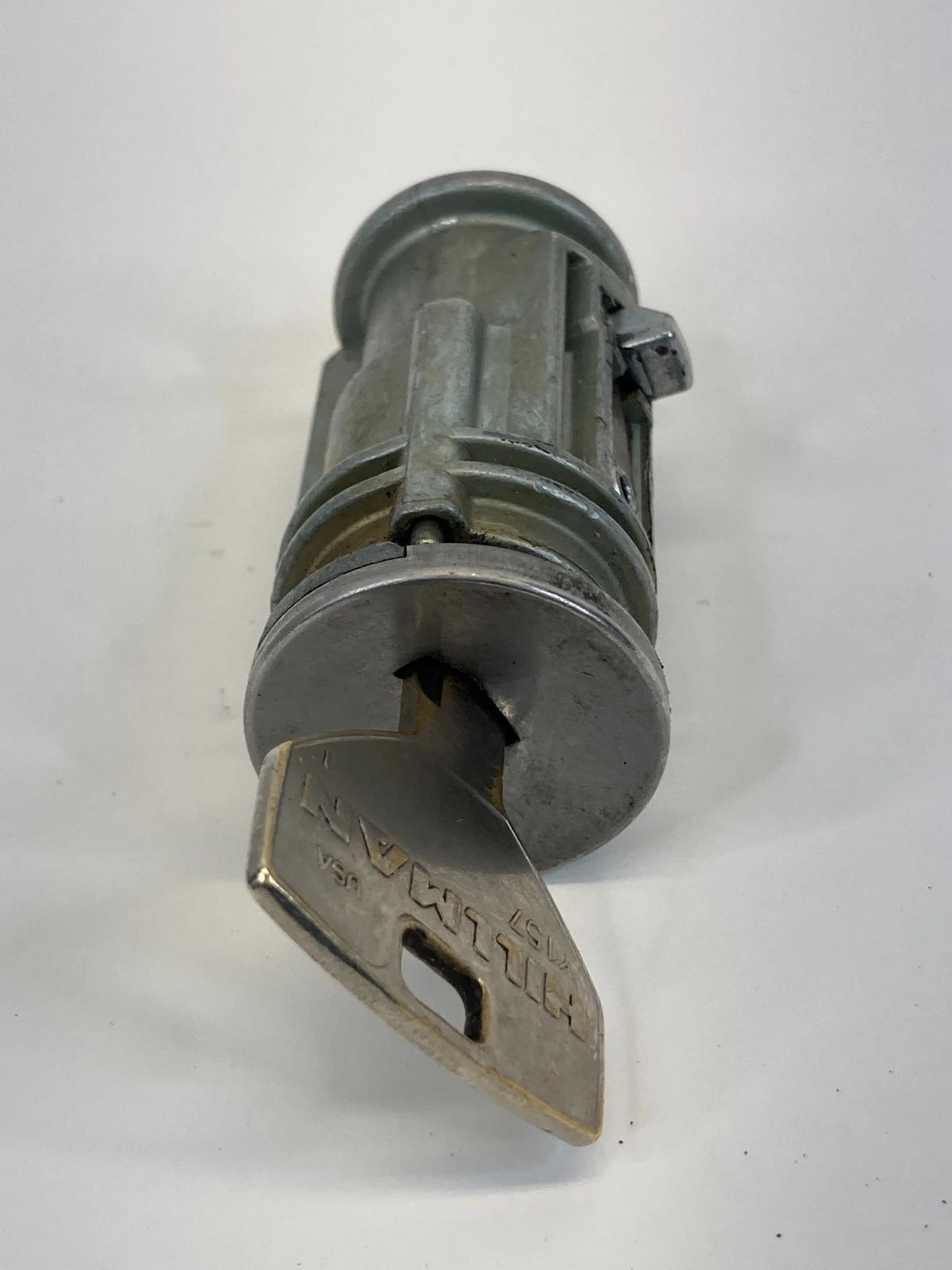 2002-2005 DODGE RAM 1500 IGNITION SWITCH LOCK CYLINDER & KEY OEM