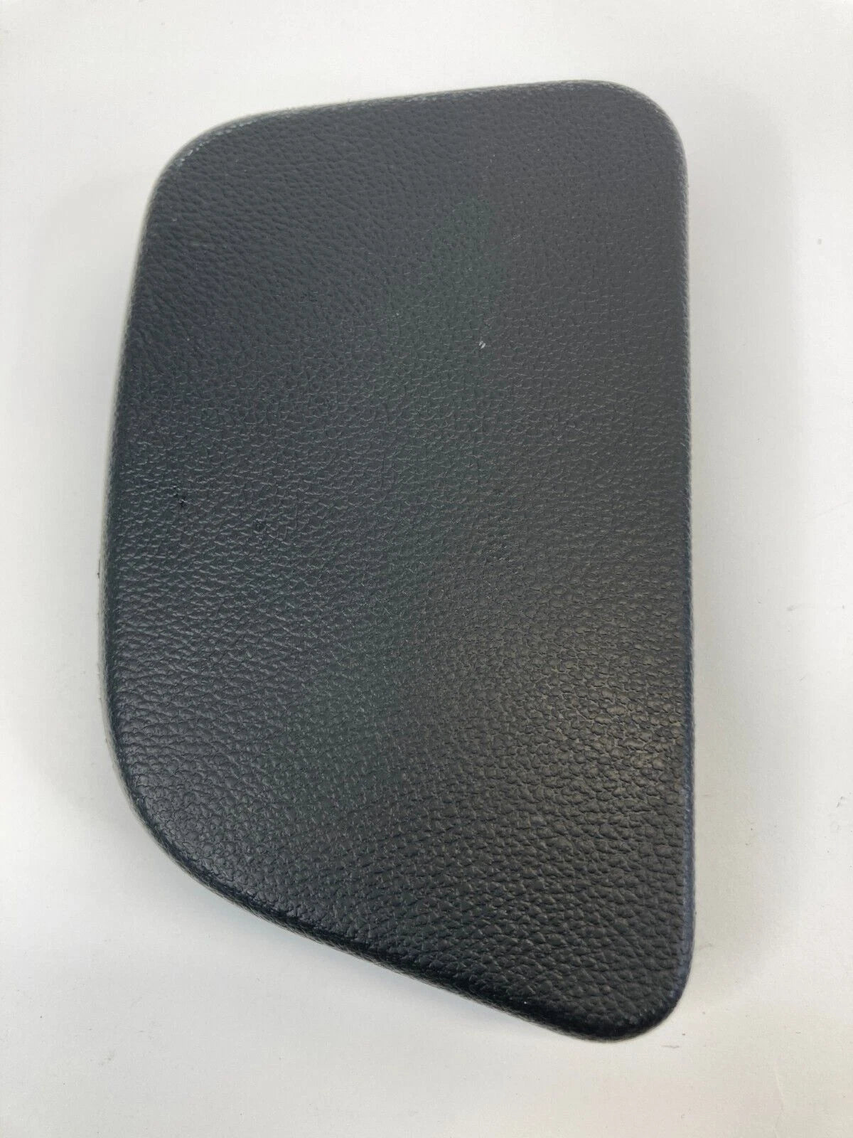 12-15 CHEVROLET CAPTIVA SPORT RIGHT PASSENGER SEAT BELT COVER TRIM CAP 96838889