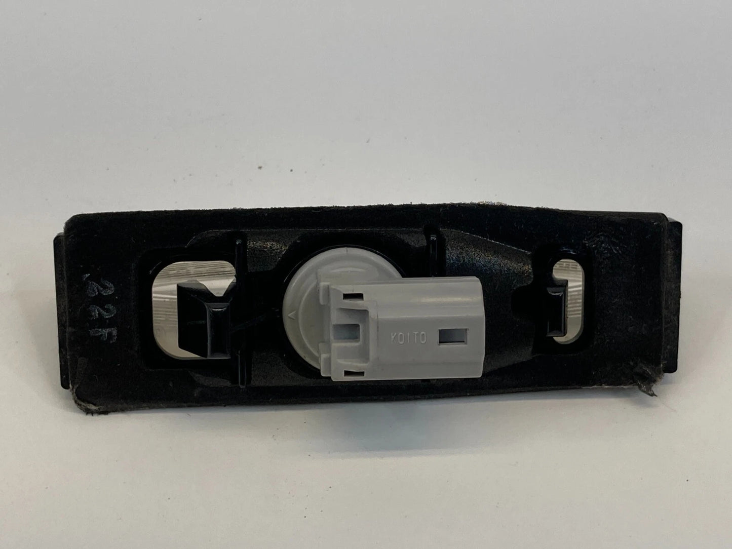 2002 2003 LEXUS ES300 ES330 2004-2006 REAR TRUNK LICENSE PLATE LIGHT LAMP OEM