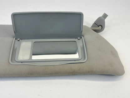 2005-2007 HONDA ODYSSEY RIGHT PASSENGER SIDE SUNVISOR SUN VISOR SHADE W/ LIGHT