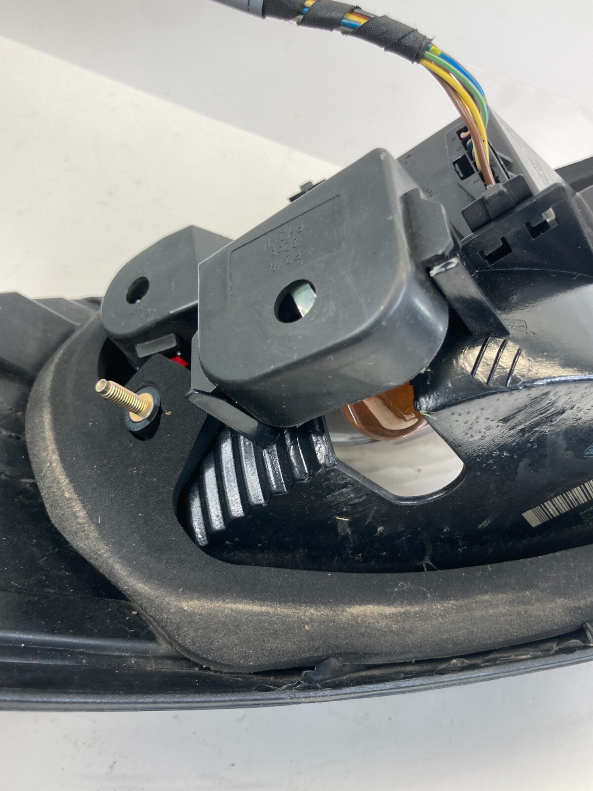 2006 2007 BMW 530xi Sedan Rear Left Driver Side Tail Light Taillight 7165739