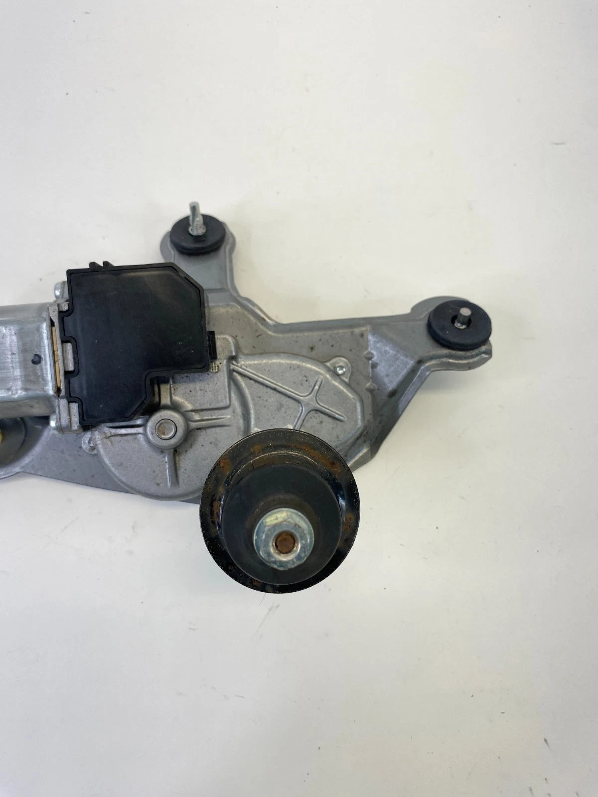 2007-2009 LEXUS RX350 REAR LIFGATE WINDSHIELD WIPER MOTOR ASSY 85130-0E010 OEM
