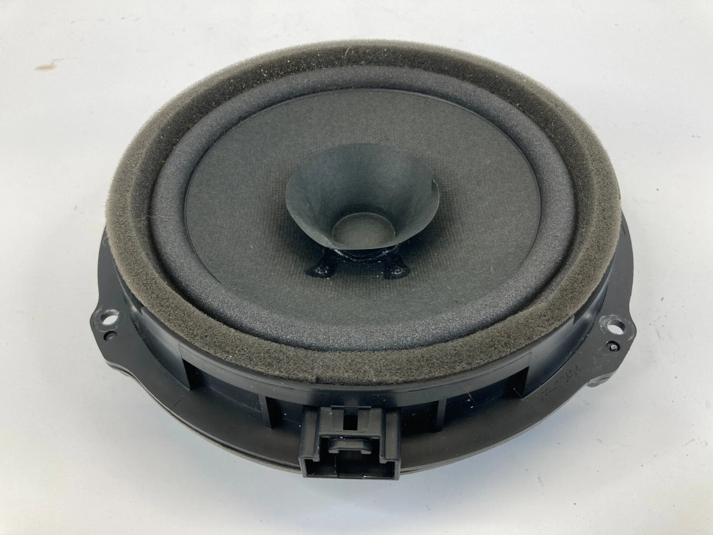 2011-2019 FORD FIESTA REAR RIGHT DOOR AUDIO SPEAKER SOUND DA6T-18808-AA OEM
