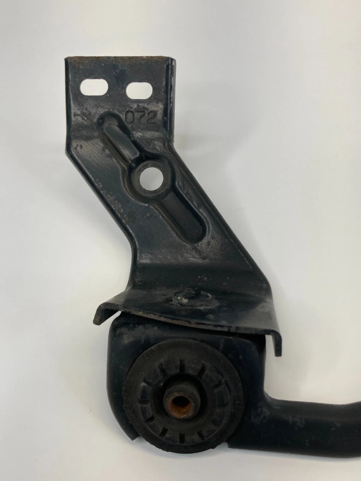 99 00 01 02 03 04 HONDA ODYSSEY A/C CONDENSER UPPER MOUNT BRACKETS SUPPORT PAIR