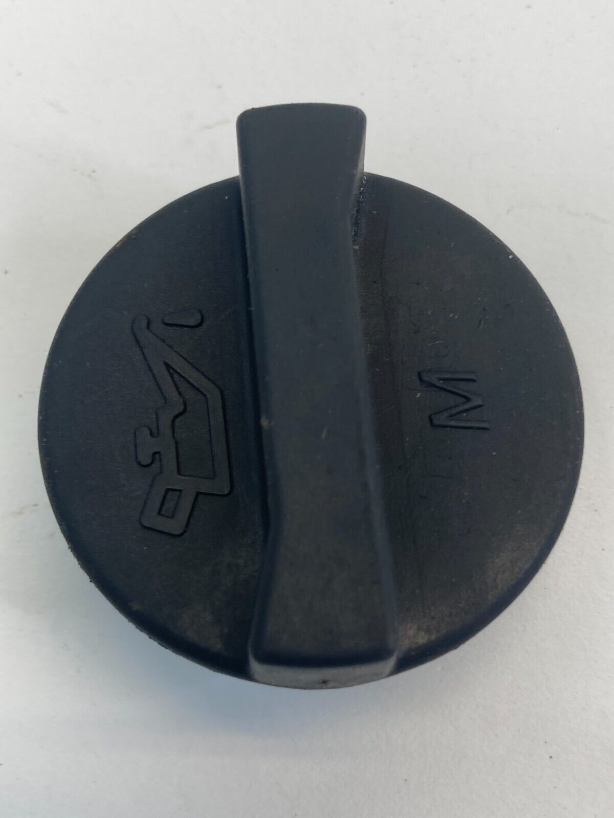 2004-2012 Mazda 3 Mazda3 2.0L Engine Oil Filler Reservoir Cap Cover Lid OEM