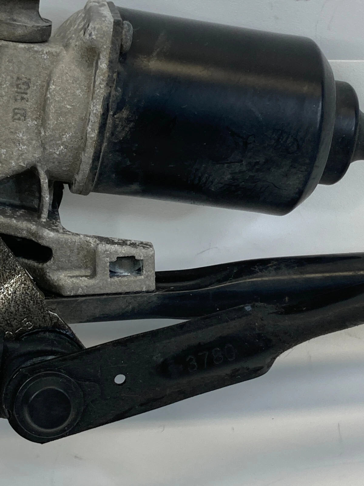 14-25 KIA SOUL FRONT WINDSHIELD WIPER MOTOR TRANSMISSION W/ LINKAGE 98100B20 OEM