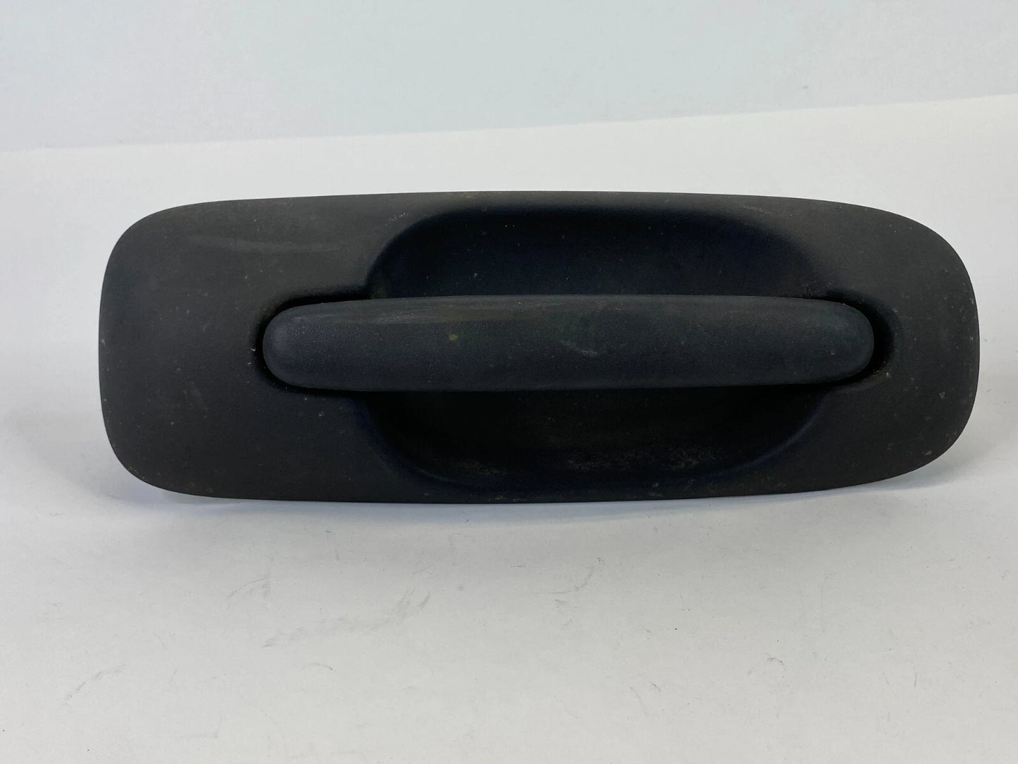 2001-2007 DODGE CARAVAN REAR RIGHT SIDE EXTERIOR SLIDING DOOR HANDLE 04894510AE