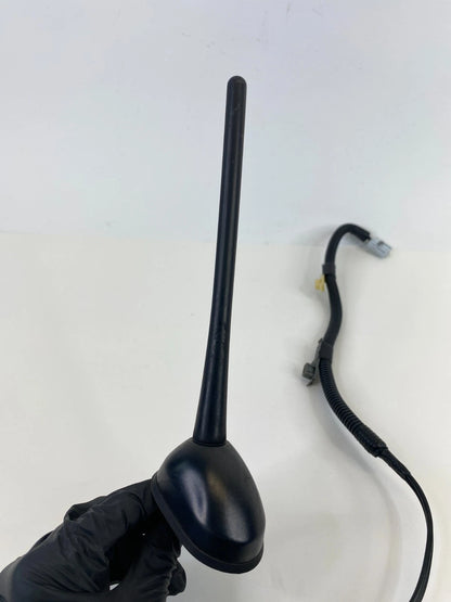 2015-2020 Honda Fit HATCHBACK Base & Sport Roof Mounted Radio Antenna Assy OEM