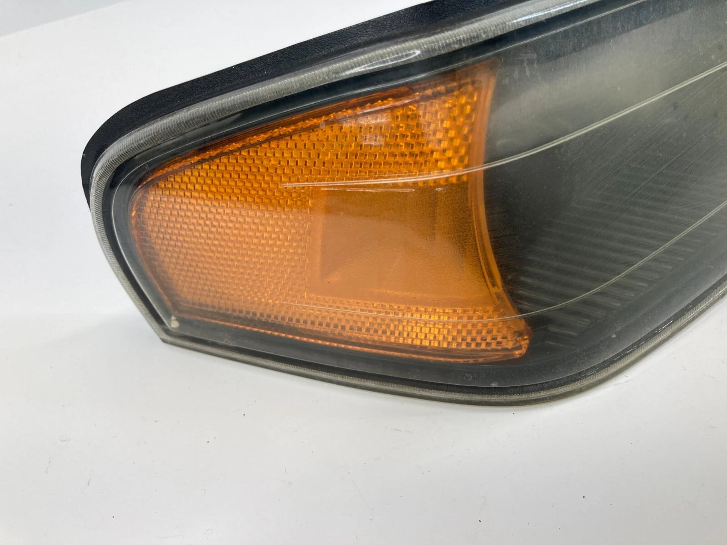 04-12 CHEVROLET COLORADO FRONT RIGHT PARK TURN SIGNAL LAMP LIGHT 21998034 OEM