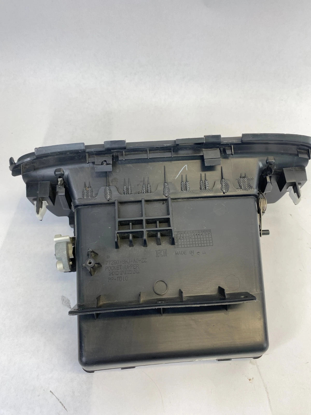 2005-2007 HONDA ODYSSEY CENTER DASH STORAGE POCKET BIN 77280-SHJ-A0-22