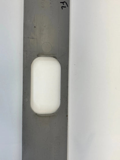 2003 2004 MITSUBISHI MONTERO SPORT LEFT CENTER PILLAR COVER TRIM MR391045 OEM