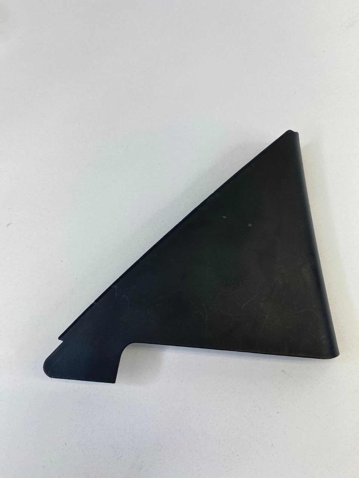 10-13 KIA FORTE FORTE KOUP INTERIOR REAR LEFT DOOR CORNER COVER TRIM BEZEL OEM