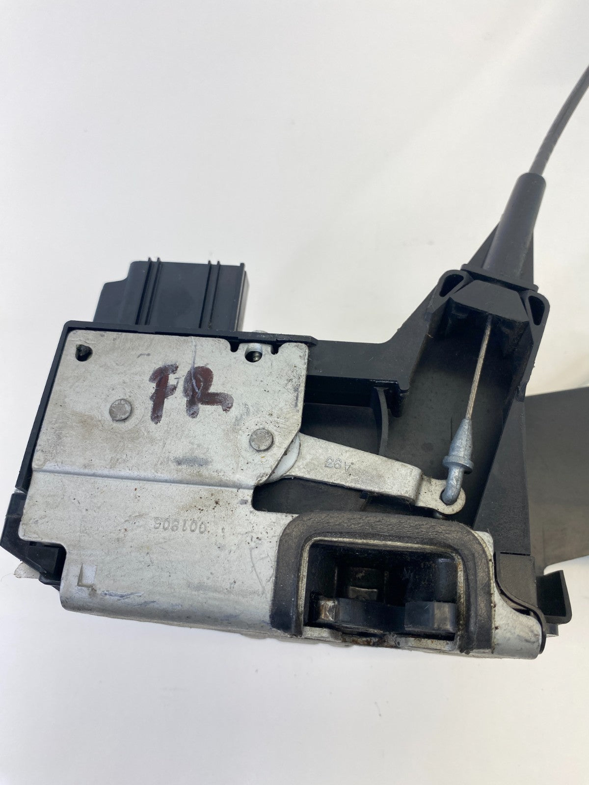 2005-2007 Ford Escape Front Right Passenger Door Lock Latch Release Actuator OEM