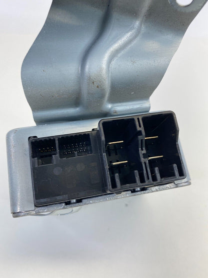 2010 2011 Toyota Prius 1.8L L4 AT Power Steering Control Module 89650-47240 OEM