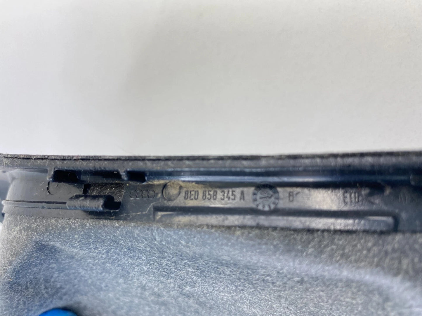 2002-2008 AUDI A4 A4 QUATTRO STEERING COLUMN LOWER COVER PANEL 8E0858345A