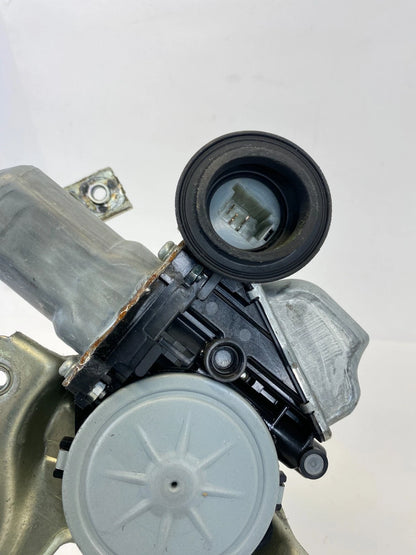 08-11 LEXUS GS350 FRONT LEFT DOOR POWER WINDOW MOTOR W/ REGULATOR 85720-30370