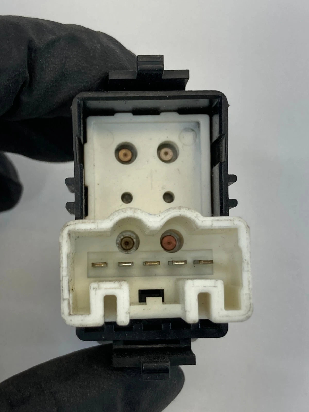 1993-2008 TOYOTA COROLLA REAR RIGHT SIDE DOOR POWER WINDOW SWITCH ASSEMBLY OEM