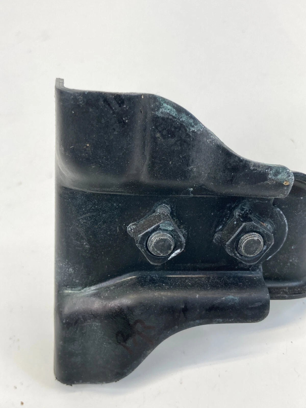 2011-2017 HONDA ODYSSEY REAR RIGHT SLIDING DOOR ROLLER HINGE BRACKET OEM