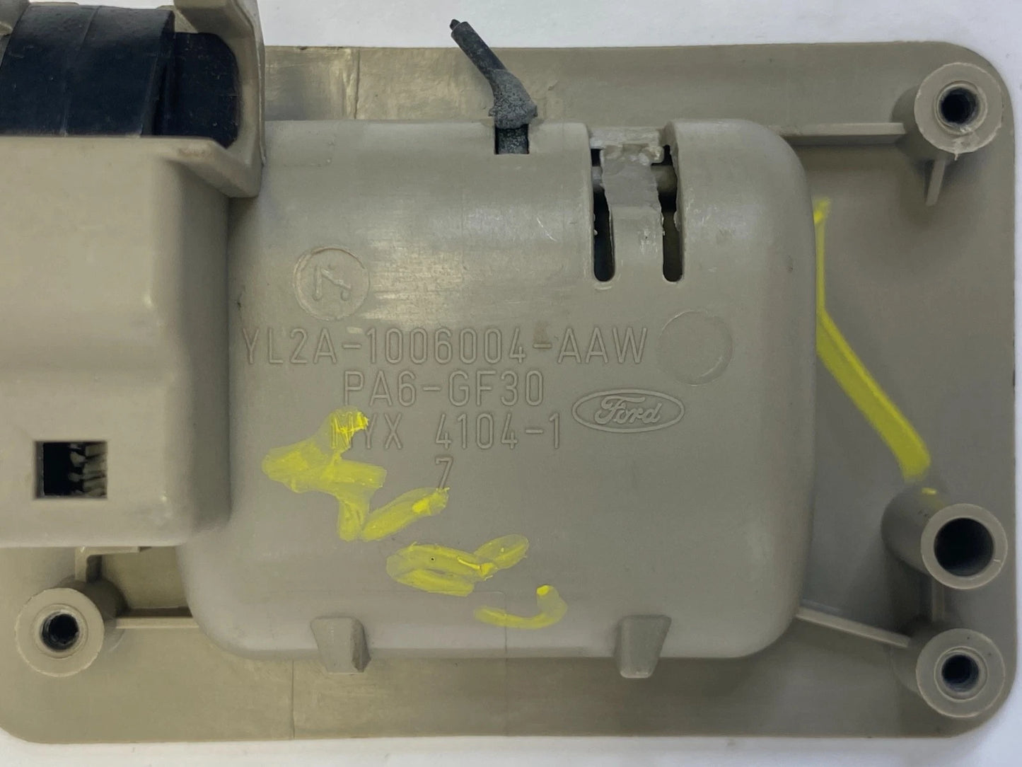 2008-2012 FORD ESCAPE GLOVE BOX LATCH DOOR HANDLE LOCK OEM YL2A-1006004-AAW