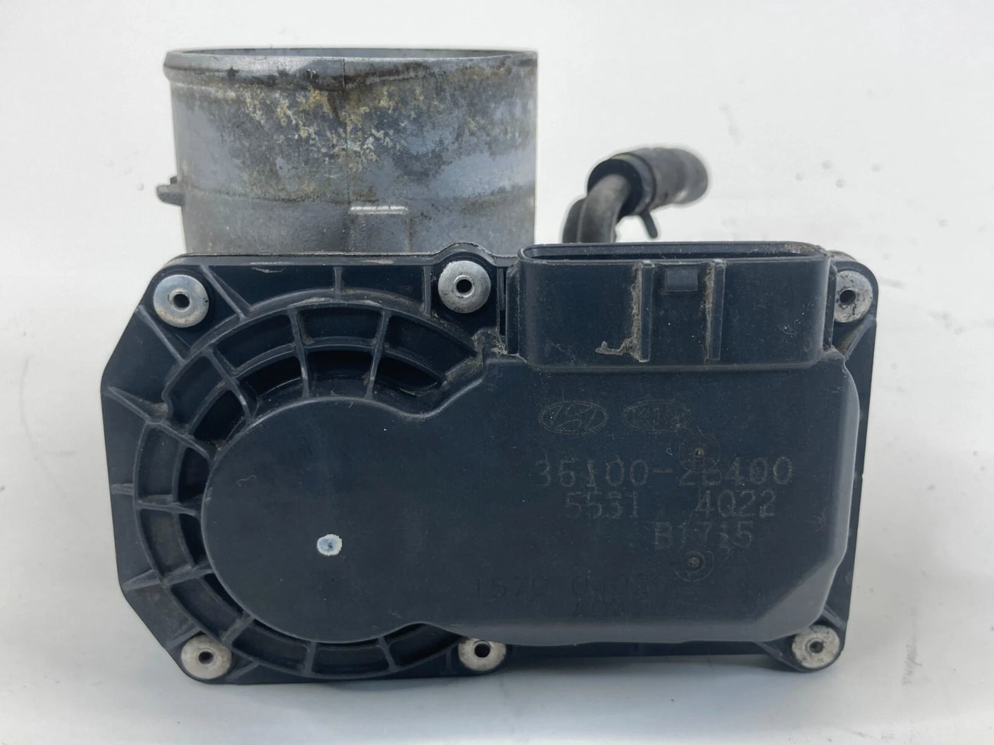 2013 HYUNDAI ELANTRA GT 1.8L THROTTLE BODY VALVE ASSEMBLY 35100-2E400 OEM