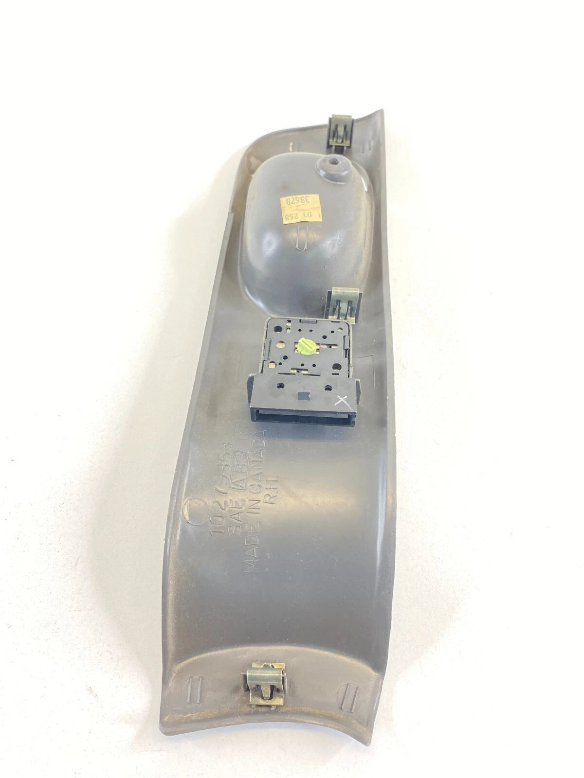 1997-2005 BUICK CENTURY FRONT RIGHT INNER DOOR HANDLE BEZEL COVER 10279858 OEM