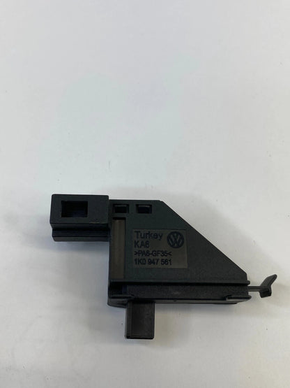 2010-2018 VOLKSWAGEN JETTA GLOVE BOX COMPATMENT BOX LIGHT LAMP SWITCH 1K0947561