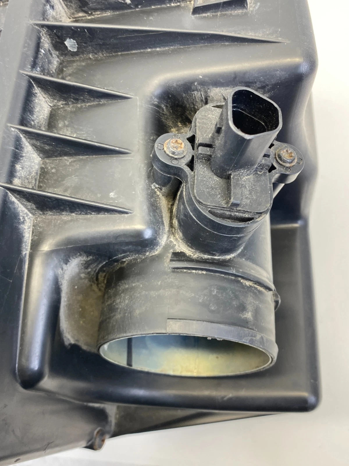 2011 2012 CHEVROLET CRUZE 1.8L AIR INTAKE CLEANER FILTER BOX HOUSING OEM
