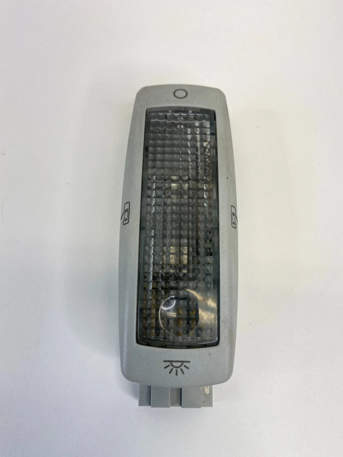 98-05 VOLKSWAGEN PASSAT INTERIOR REAR RIGHT DOME MAP LIGHT LAMP 3B0947291 OEM