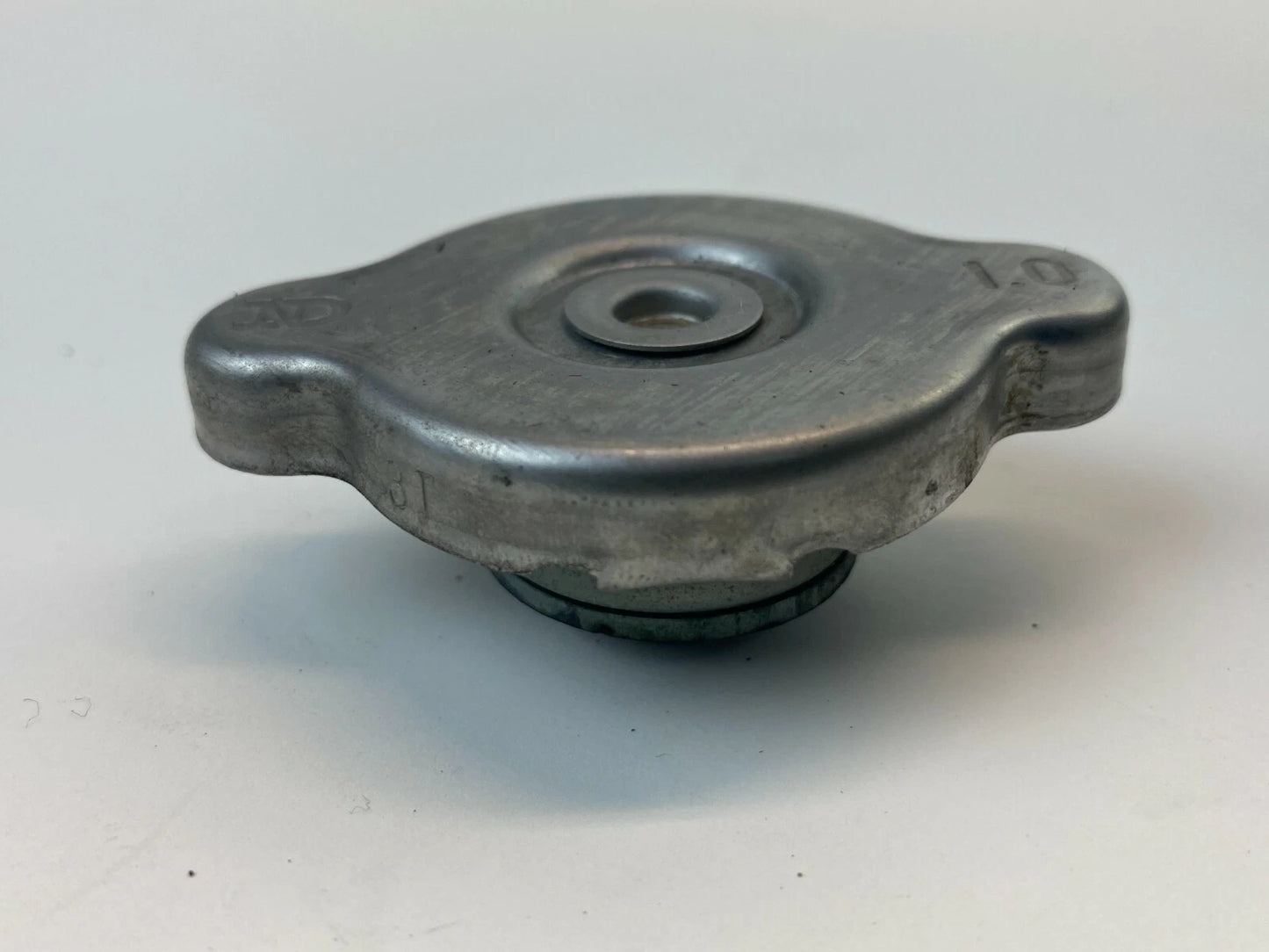 1992-2006 TOYOTA CAMRY 95-04 AVALON RADIATOR COOLANT TANK CAP LID COVER OEM