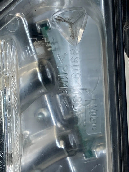 2011 2012 2013 Volvo S60 Front Right Side Marker Daytime Running Light OEM