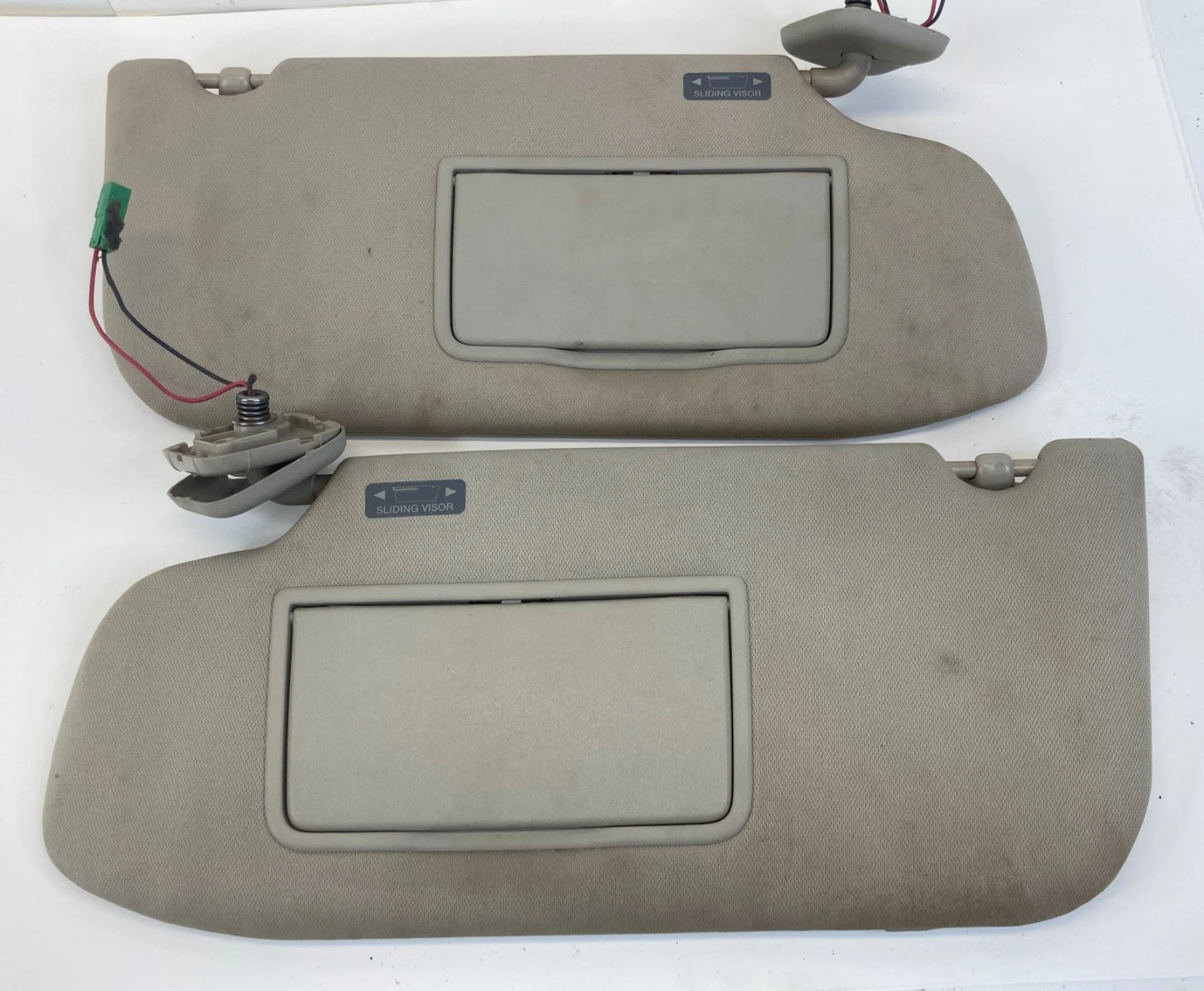 10 11 12 LINCOLN MKT LEFT & RIGHT SIDE SUNVISOR VISOR ILLUMINATED W HOMELINK OEM