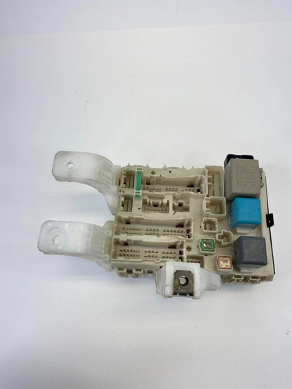 04-09 TOYOTA PRIUS HYBRID 1.5L AT INTERIOR DASH CABIN FUSE BOX UNIT 82730-47300