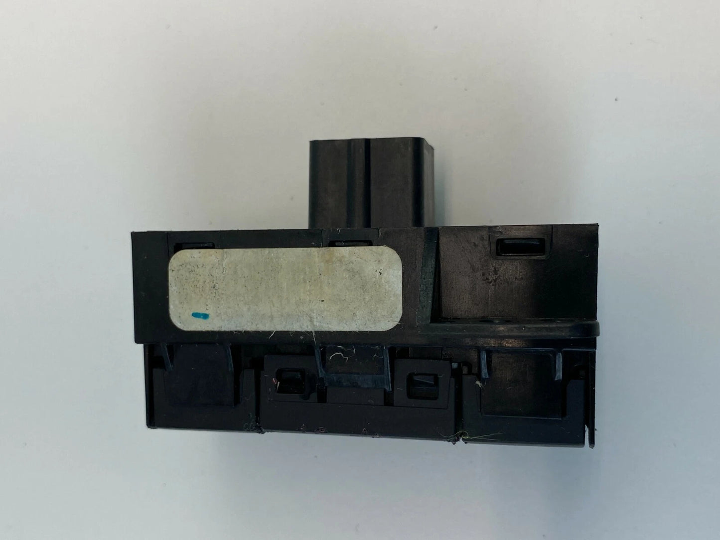 2009 2010 CHRYSLER TOWN & COUNTRY DASH HAZARD LIGHT ESP OFF CONTROL SWITCH OEM