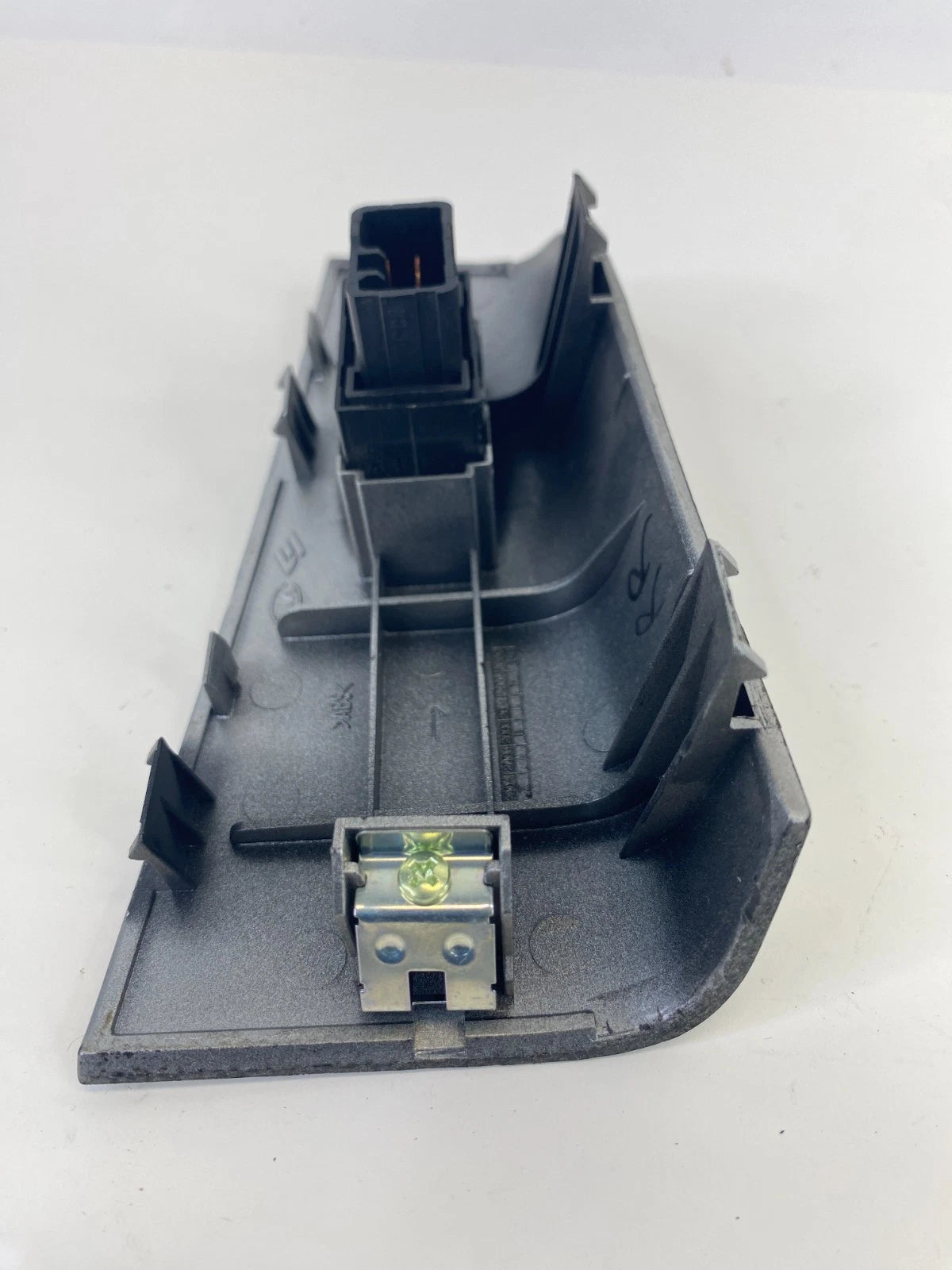 2005 06 07 08 09 10 KIA SPORTAGE REAR RIGHT DOOR WINDOW SWITCH 93580-1F500