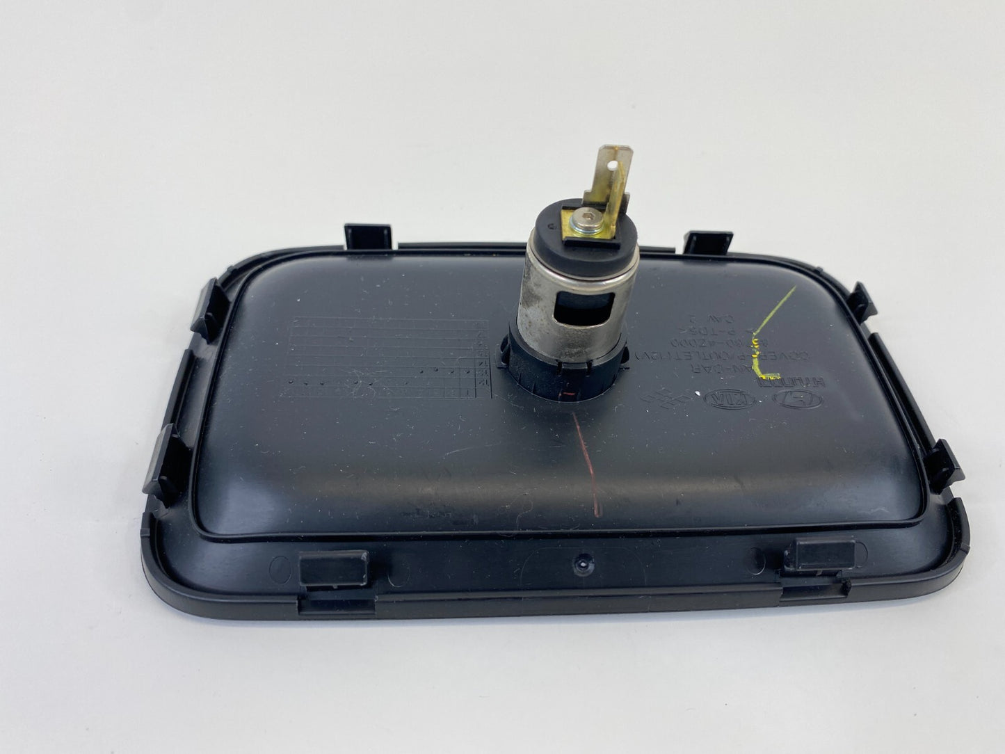 2013-2018 Hyundai Santa Fe Sport Rear Side Quarter Panel Power Outlet w/ Bezel