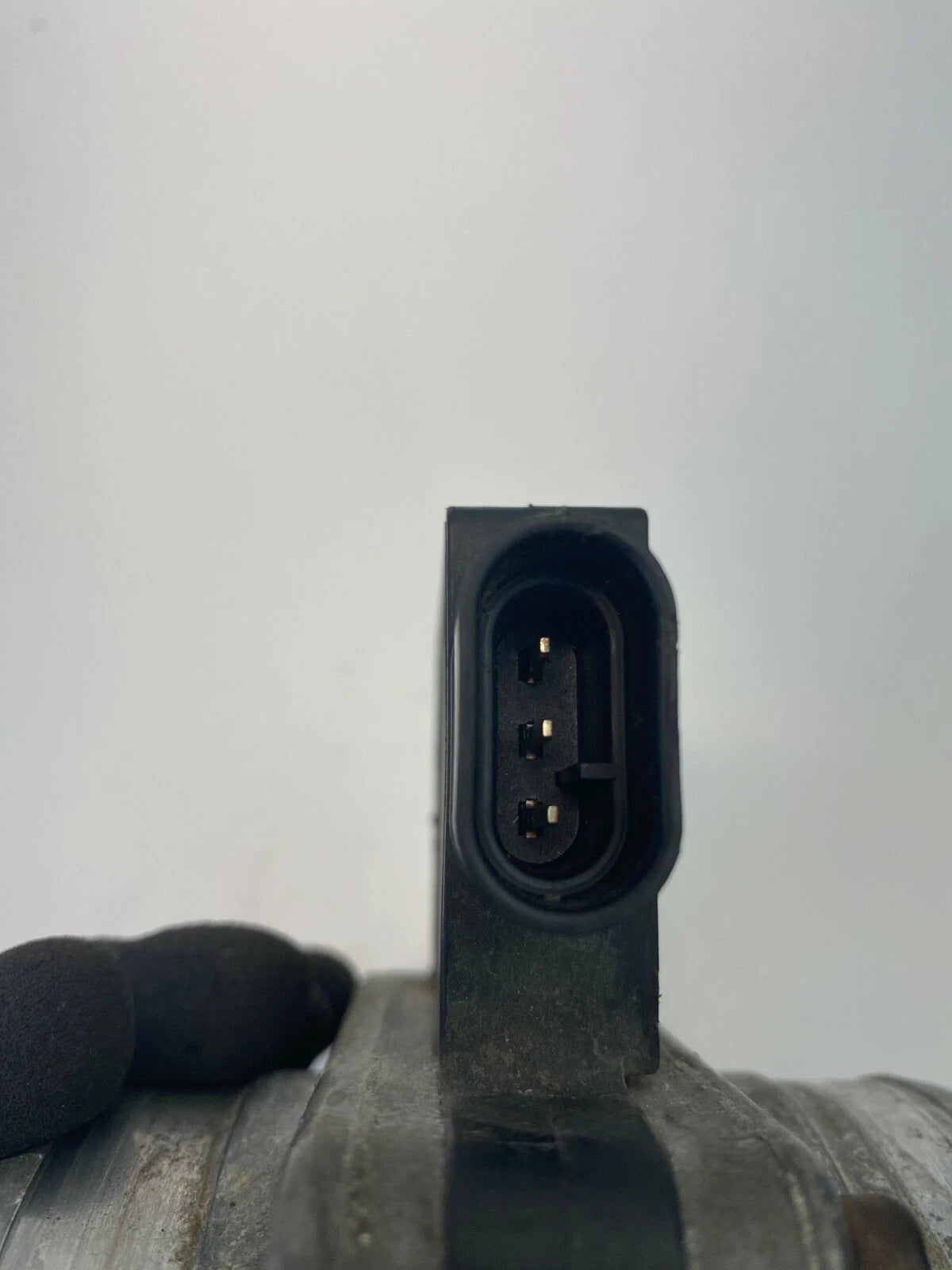 1994-2001 CHEVROLET LUMINA 3.1L V6 MAF AIR FLOW METER INTAKE SENSOR OEM