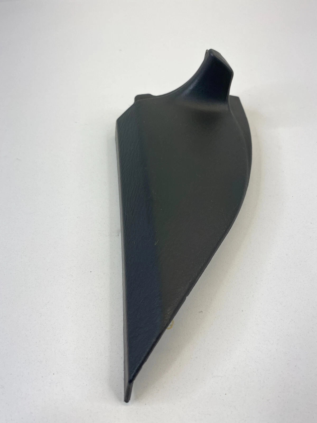 2003-2005 HONDA PILOT FRONT RIGHT PASSENGER SIDE INNER MIRROR CORNER COVER TRIM