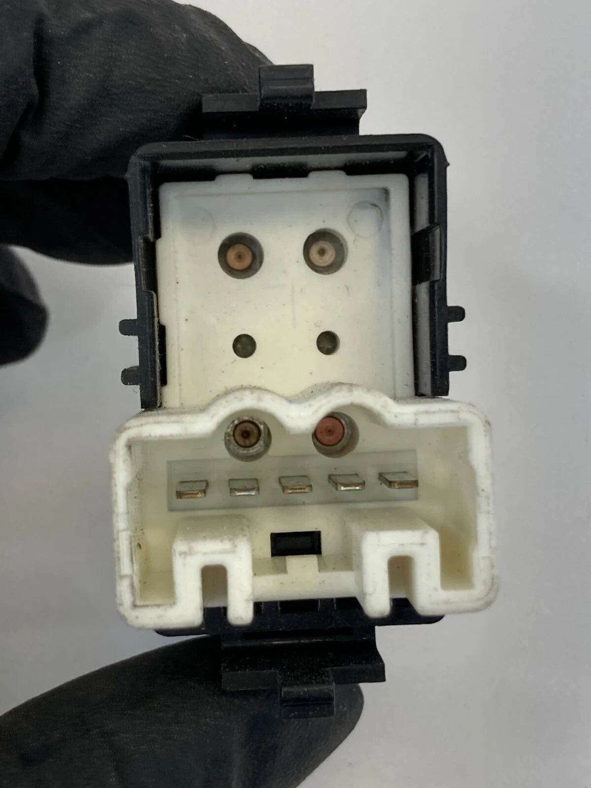 1993-2008 TOYOTA COROLLA REAR RIGHT SIDE DOOR POWER WINDOW SWITCH ASSEMBLY OEM